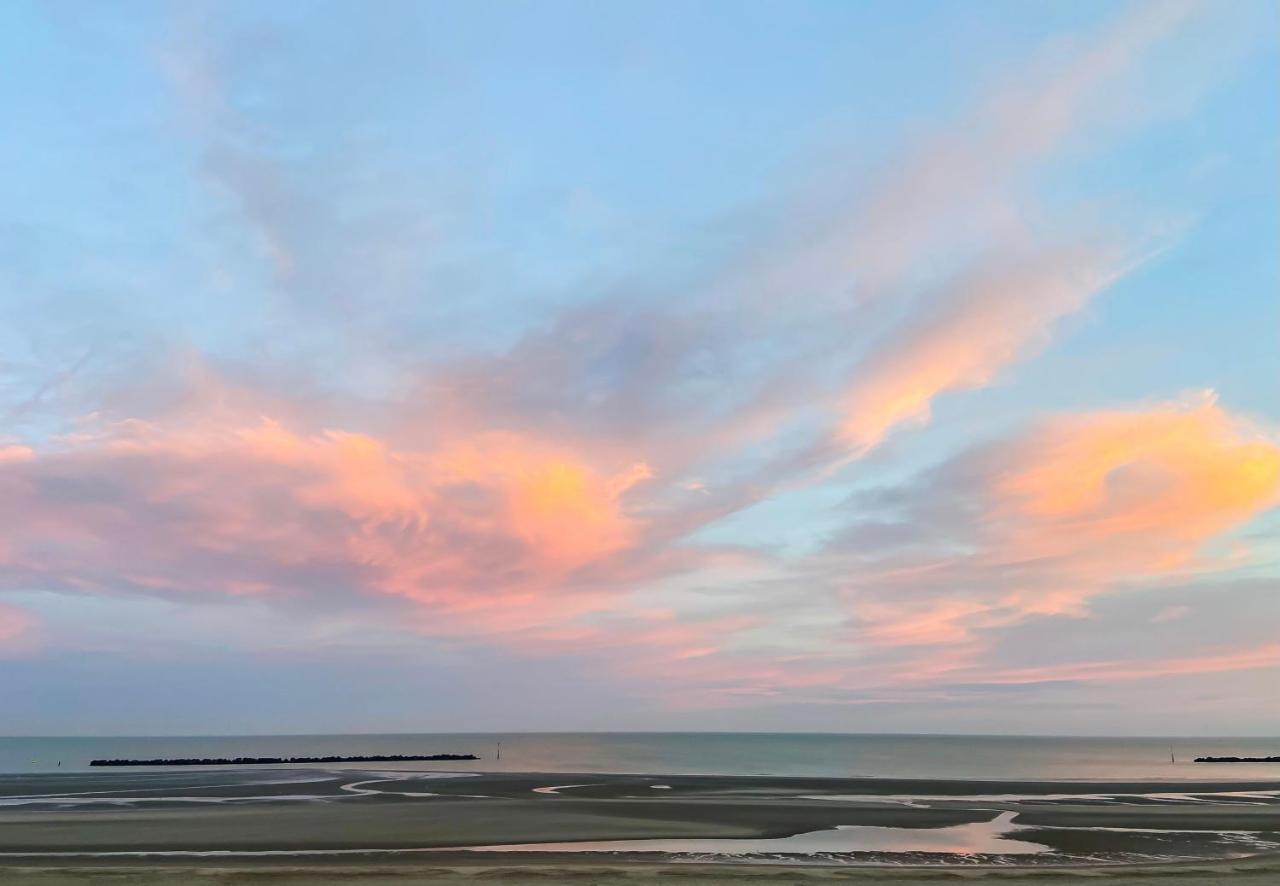 Appartement Sur La Plage De Malo Les Bains Vue Mer Dunkirk Ngoại thất bức ảnh